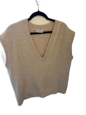 H2o Fagerholt - Cream V-Neck Wool Sleeveless Sweater sweater vest